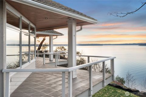 Photo of 8204 East Side Drive NE, Tacoma, WA 98422 (MLS # 2480138)