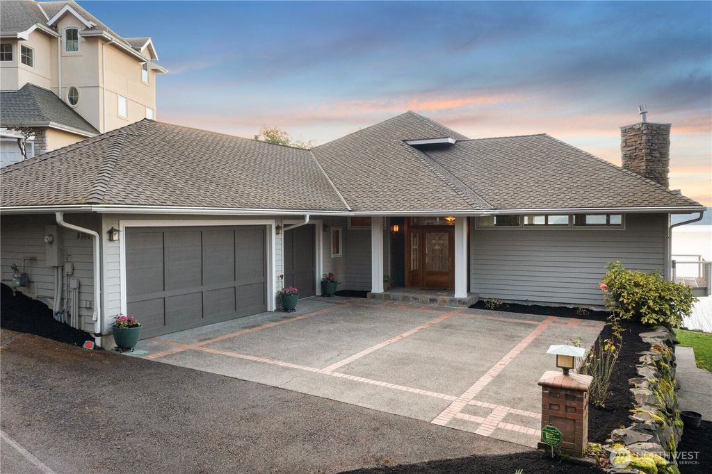 Photo of 8204 East Side Drive NE, Tacoma, WA 98422 (MLS # 2480138)