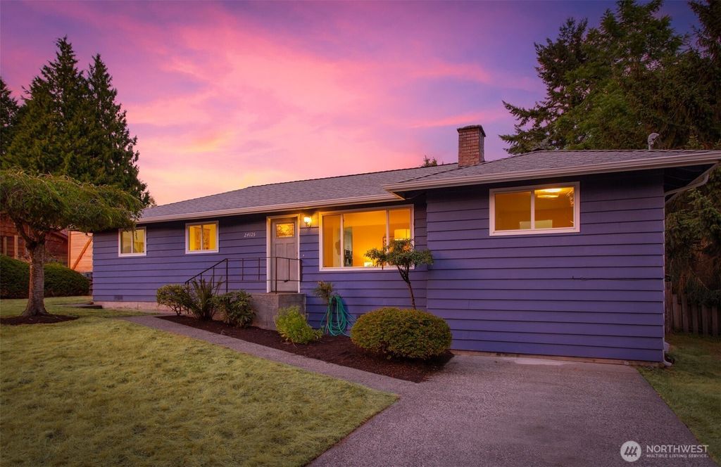 Photo of 24125 2nd Place W, Bothell, WA 98021 (MLS # 2410529)