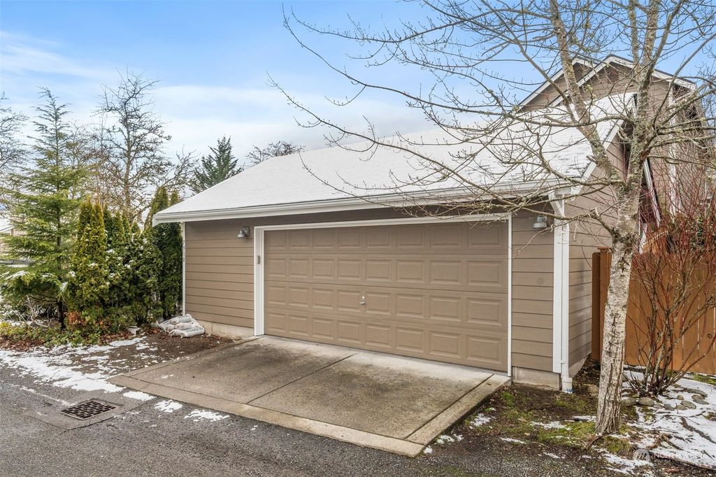 Photo of 7918 Douglas Avenue SE, Snoqualmie, WA 98065 (MLS # 2035486)