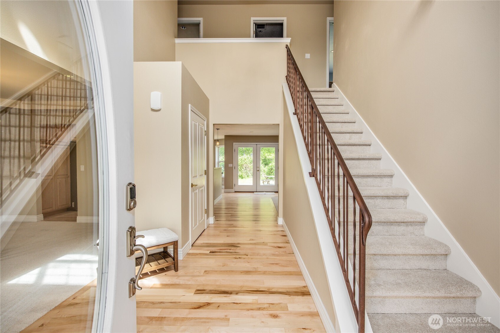 3093 NE Lincoln Road