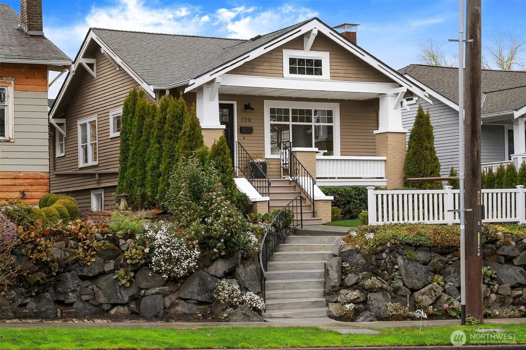 Photo of 720 N 46th Street, Seattle, WA 98103 (MLS # 2347894)