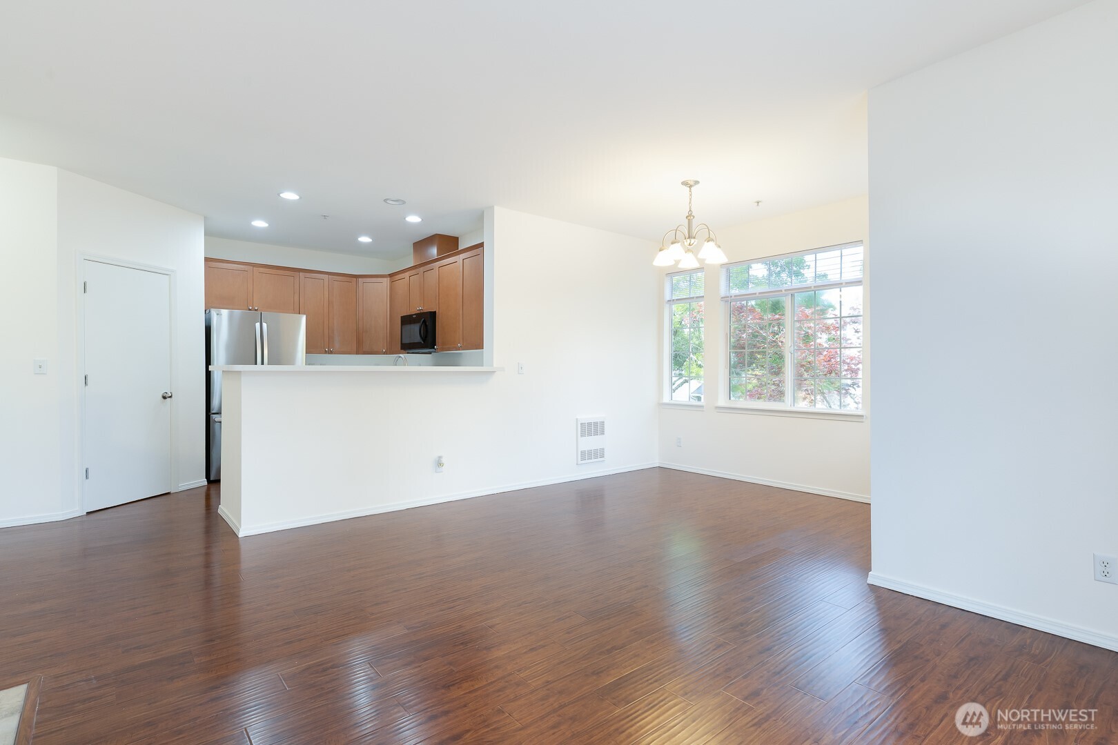 1855 Trossachs Boulevard SE 205