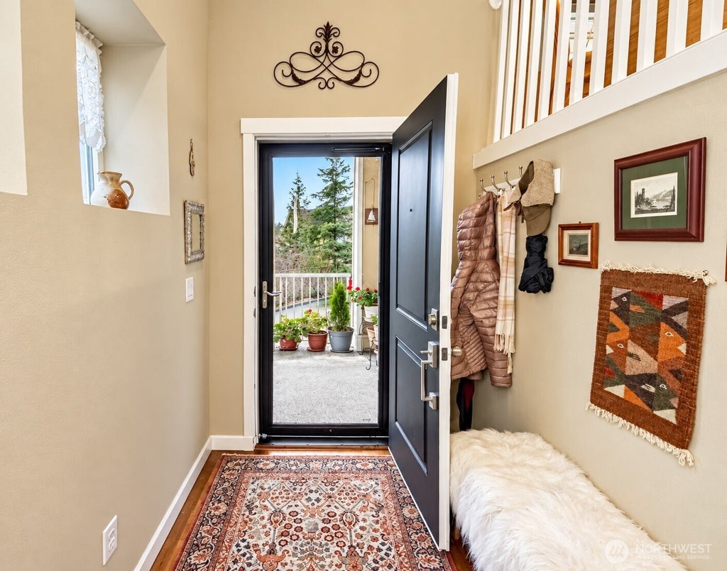 Photo of 9101 Merritt Avenue SE, Snoqualmie, WA 98065 (MLS # 2475362)