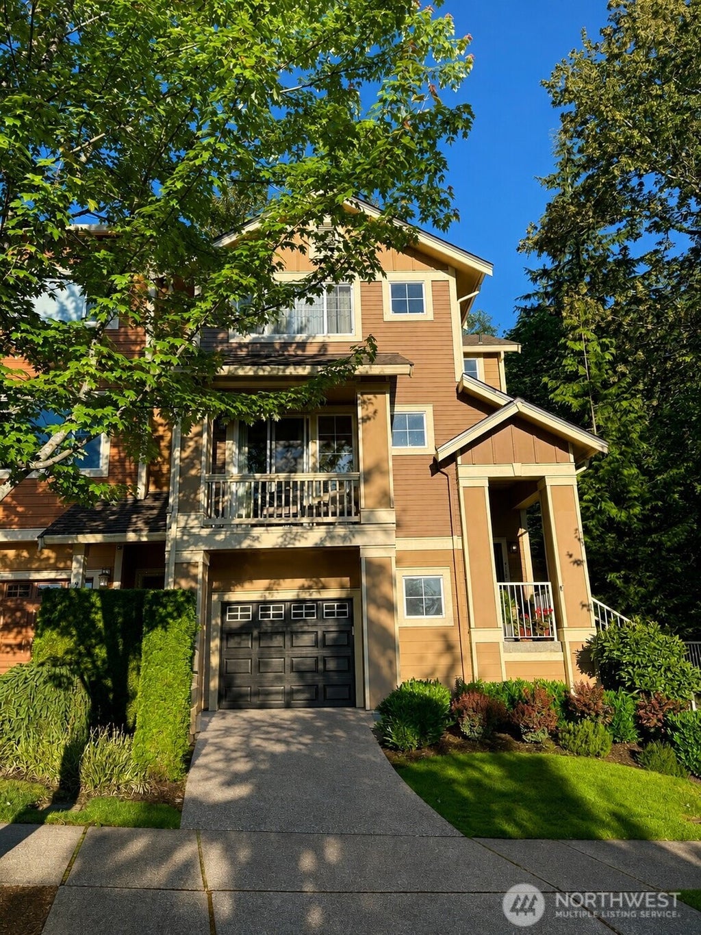 Photo of 9101 Merritt Avenue SE, Snoqualmie, WA 98065 (MLS # 2475362)