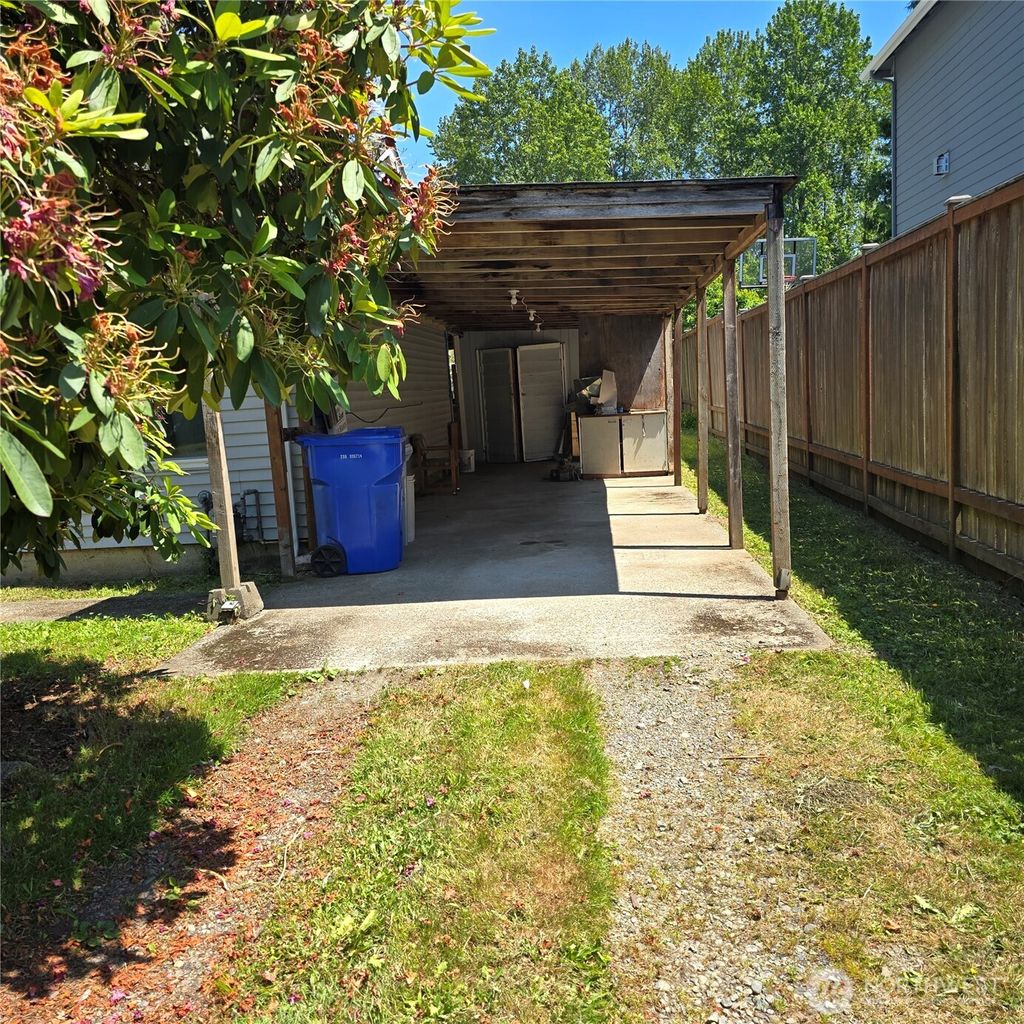 Photo of 12410 156th Avenue SE, Renton, WA 98059 (MLS # 2388497)