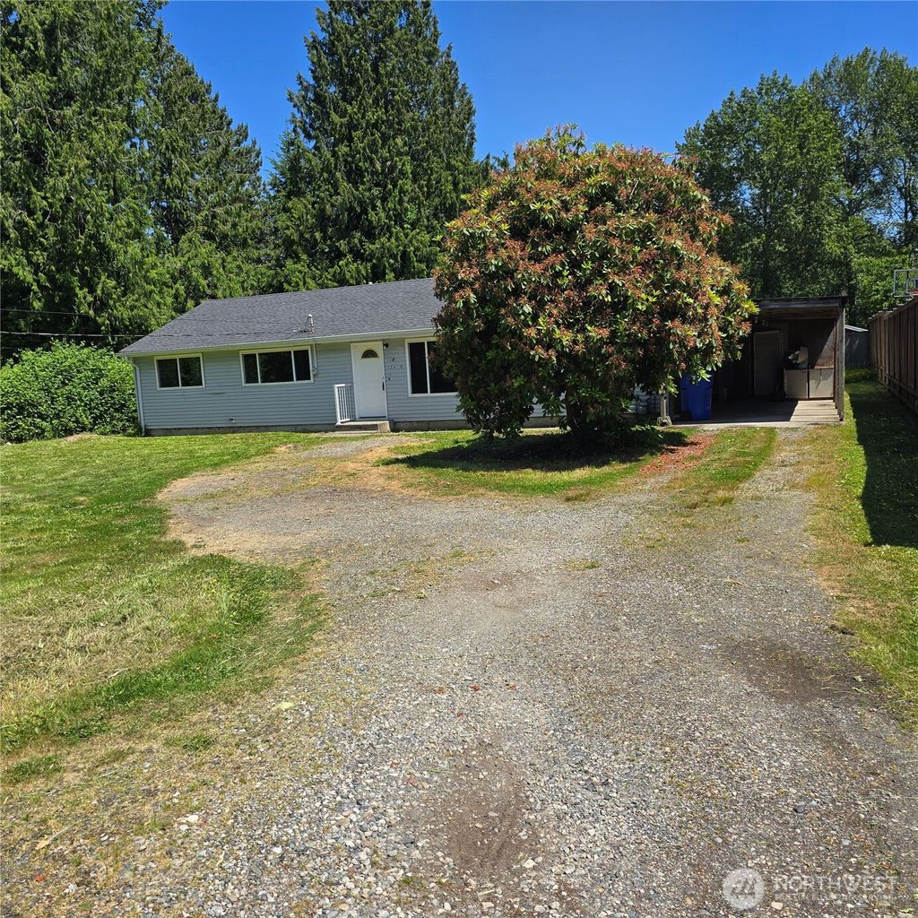 Photo of 12410 156th Avenue SE, Renton, WA 98059 (MLS # 2388497)