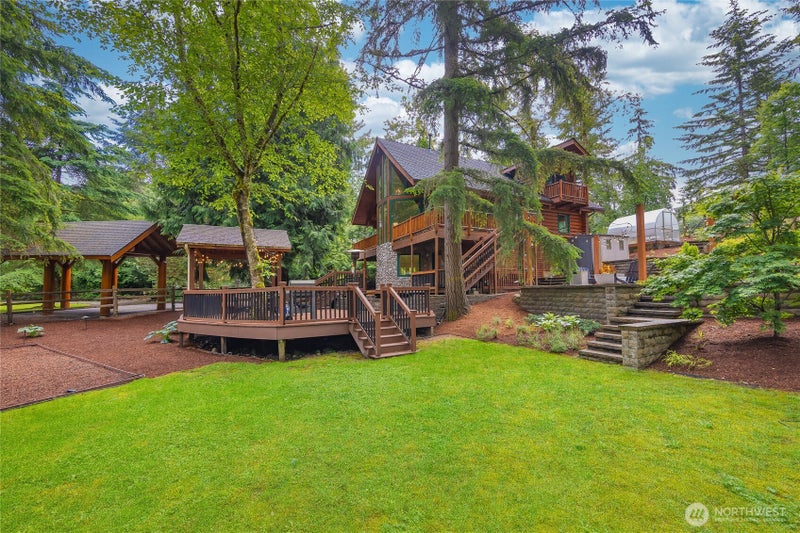 22005 SE 28th Street