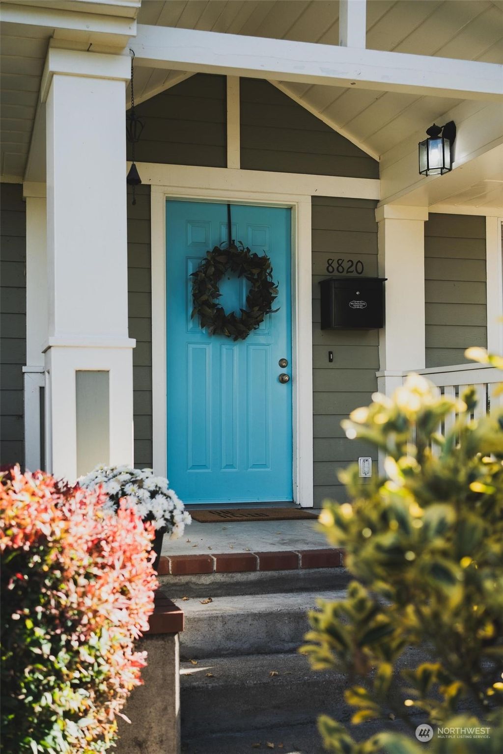 Photo of 8820 17th Avenue SW, Seattle, WA 98106 (MLS # 2175250)