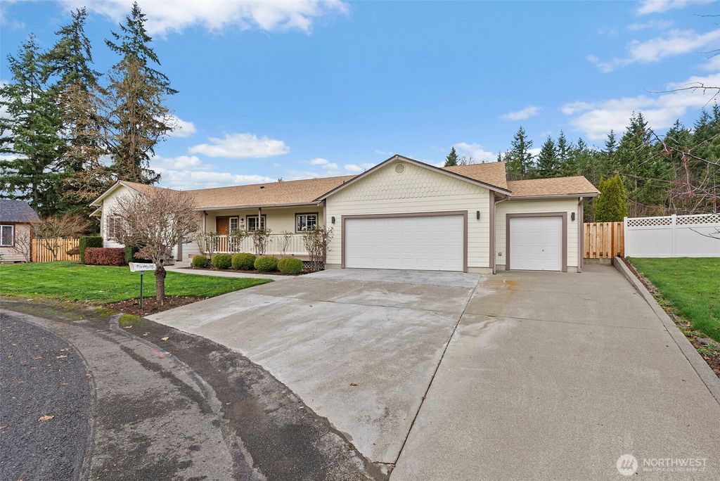 Photo of 128 Trevor Lane, Chehalis, WA 98532 (MLS # 2456862)