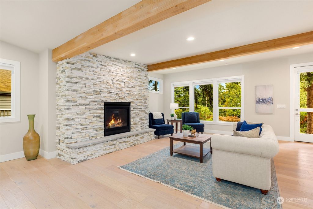 Photo of 9012 25th Avenue NE, Seattle, WA 98115 (MLS # 2271494)