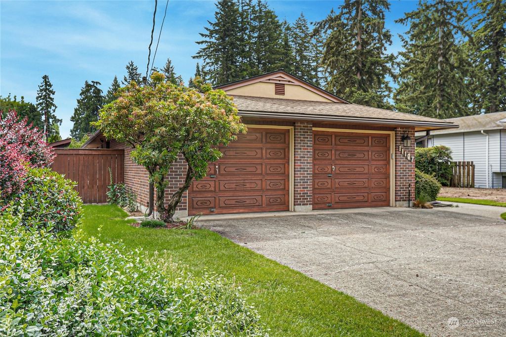 Photo of 11107 46th Avenue NE, Marysville, WA 98271 (MLS # 2243525)