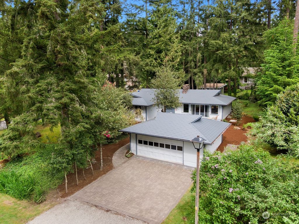 Photo of 1602 216th Avenue SE, Sammamish, WA 98075 (MLS # 2006083)
