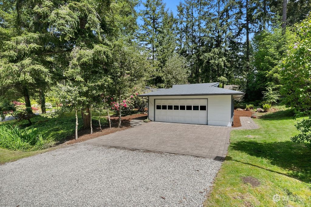 Photo of 1602 216th Avenue SE, Sammamish, WA 98075 (MLS # 2006083)