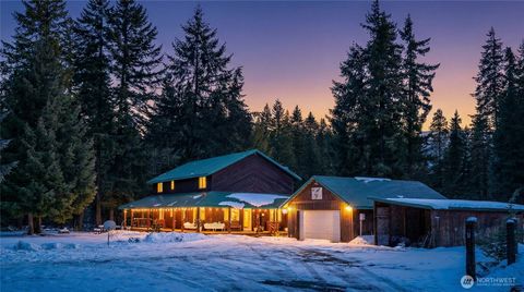 Photo of 400 Chelan Lane, Cle Elum, WA 98922 (MLS # 2466058)