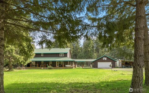 Photo of 400 Chelan Lane, Cle Elum, WA 98922 (MLS # 2466058)