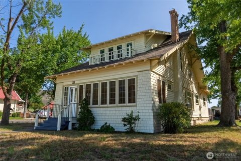 216 4th Street E Tonasket WA 98855