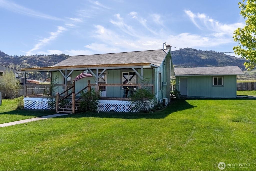 Photo of 6 Salam Lane, Oroville, WA 98844 (MLS # 2482749)