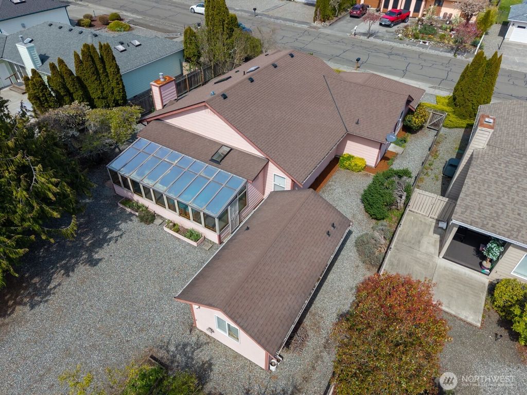 Photo of 861 E Spruce St, Sequim, WA 98382 (MLS # 2512808)