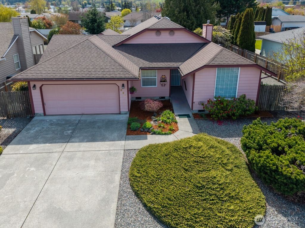 Photo of 861 E Spruce St, Sequim, WA 98382 (MLS # 2512808)