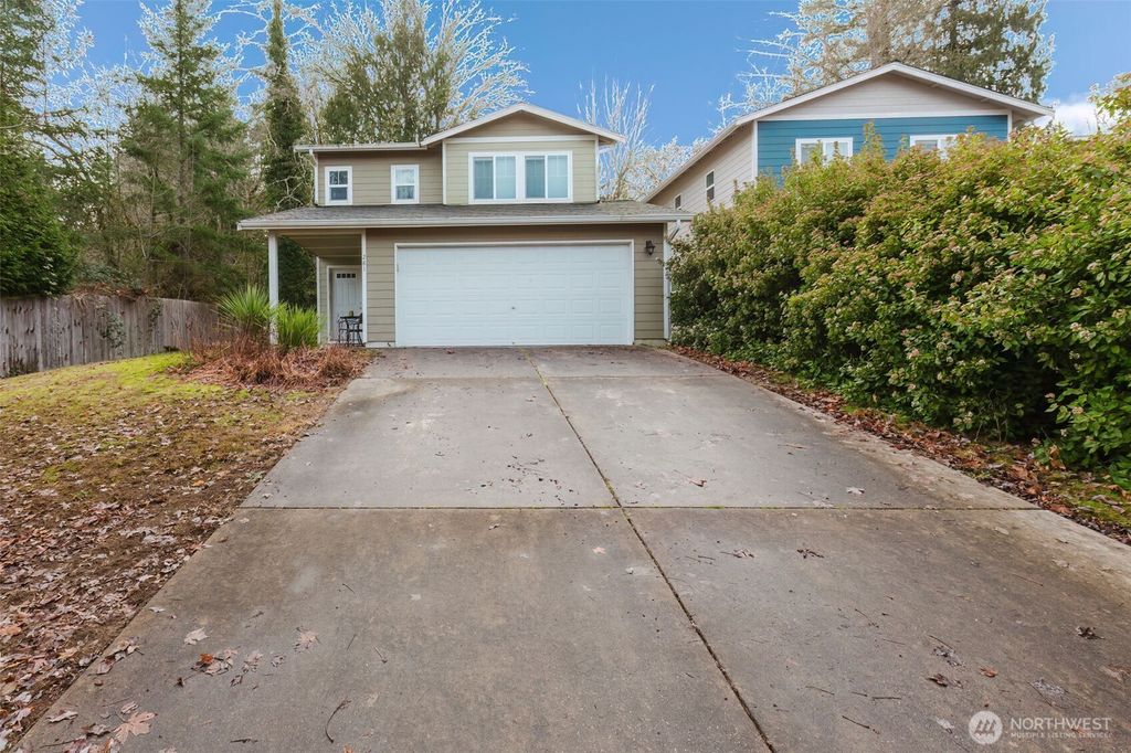 Photo of 281 Maltese Court, Port Orchard, WA 98366 (MLS # 2470324)