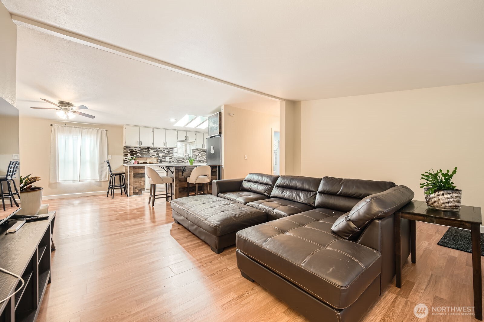 10120 218th Avenue E 21