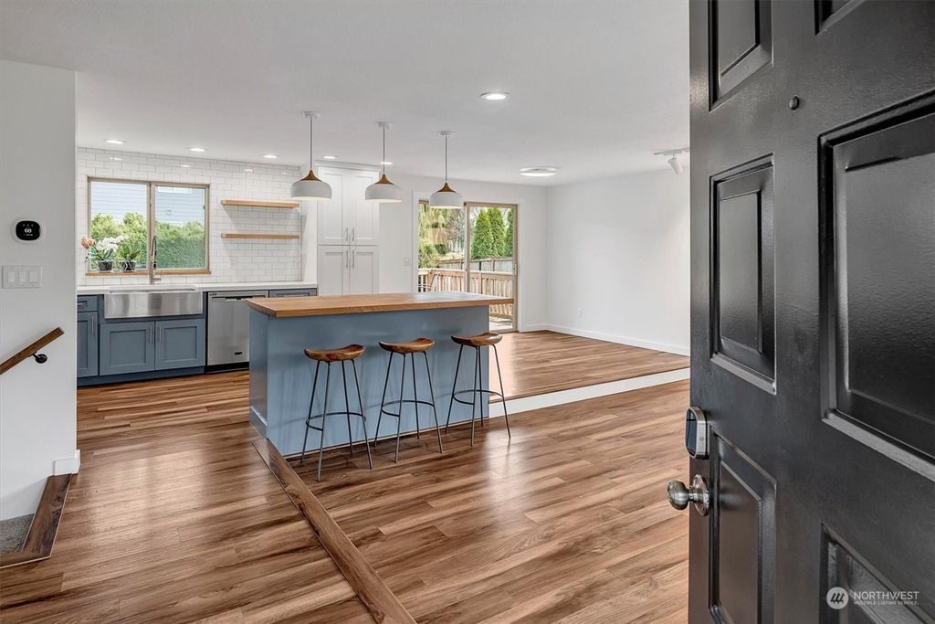 Photo of 17303 30th Drive SE, Bothell, WA 98012 (MLS # 2213679)