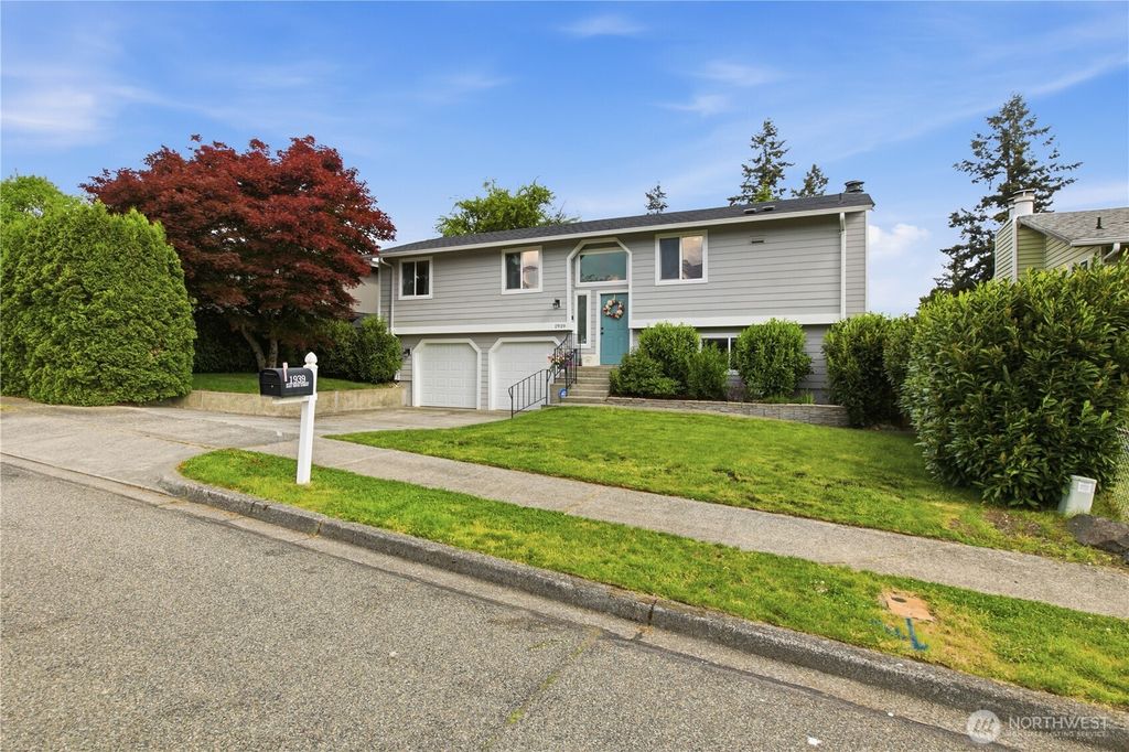 Photo of 1939 E 66th Street, Tacoma, WA 98404 (MLS # 2523910)
