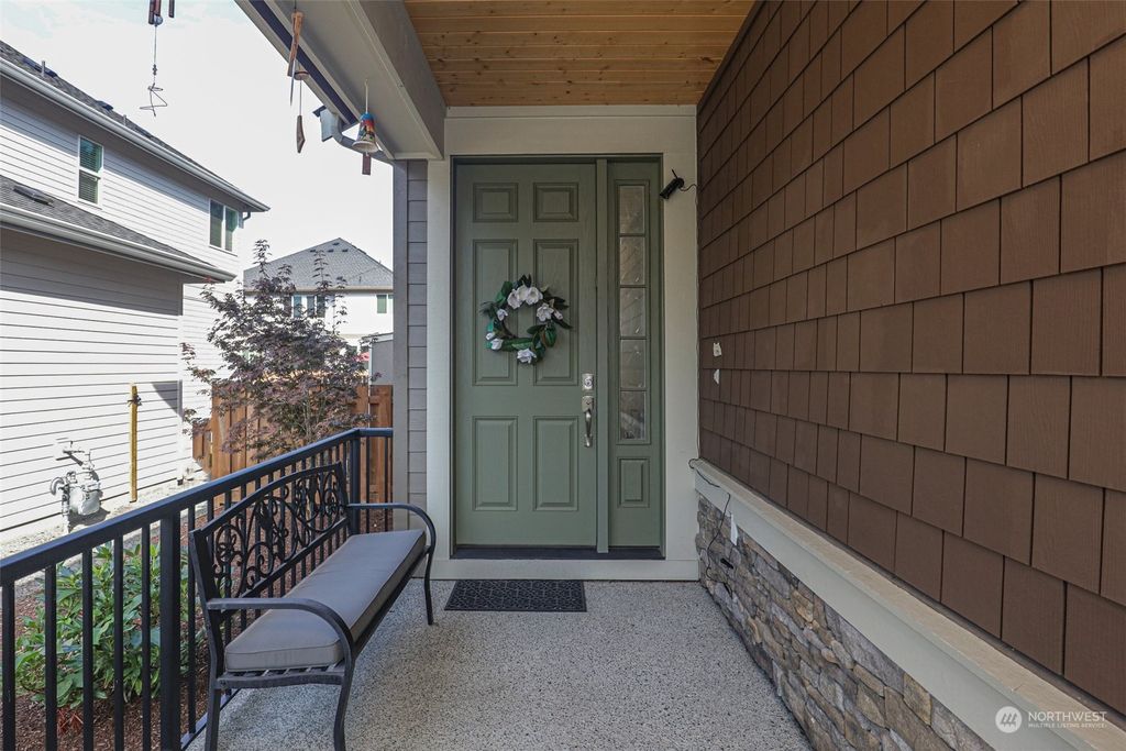 Photo of 924 SE Symmons Place, North Bend, WA 98045 (MLS # 2005533)