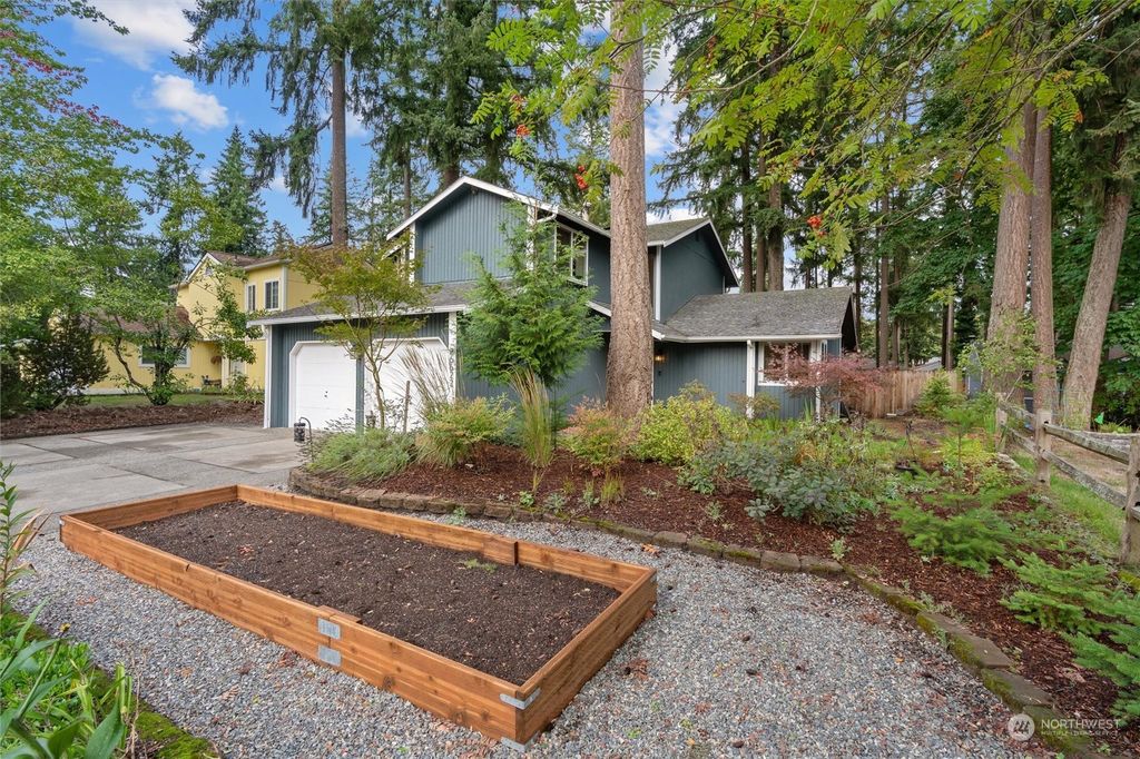 Photo of 26622 197th Place SE, Covington, WA 98042 (MLS # 2166805)