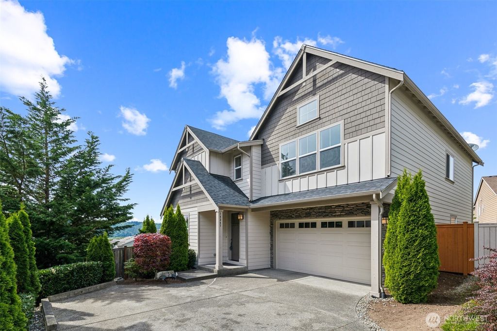 Photo of 14347 3rd Circle NE, Duvall, WA 98019 (MLS # 2369258)