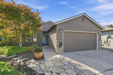 Photo of 17103 SE 18th Street, Vancouver, WA 98683 (MLS # 2591361)