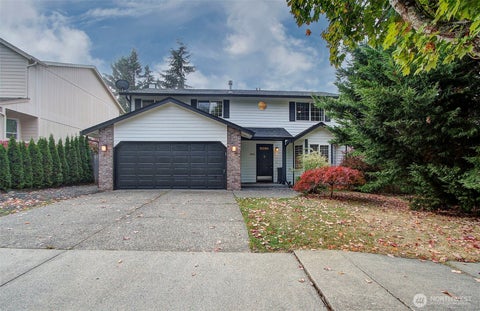 Photo of 10021 NE 20th Street, Vancouver, WA 98664 (MLS # 2592004)