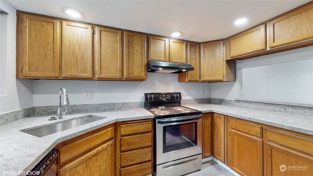 Photo of 15278 Sunwood Boulevard #C23, Tukwila, WA 98188 (MLS # 2067340)