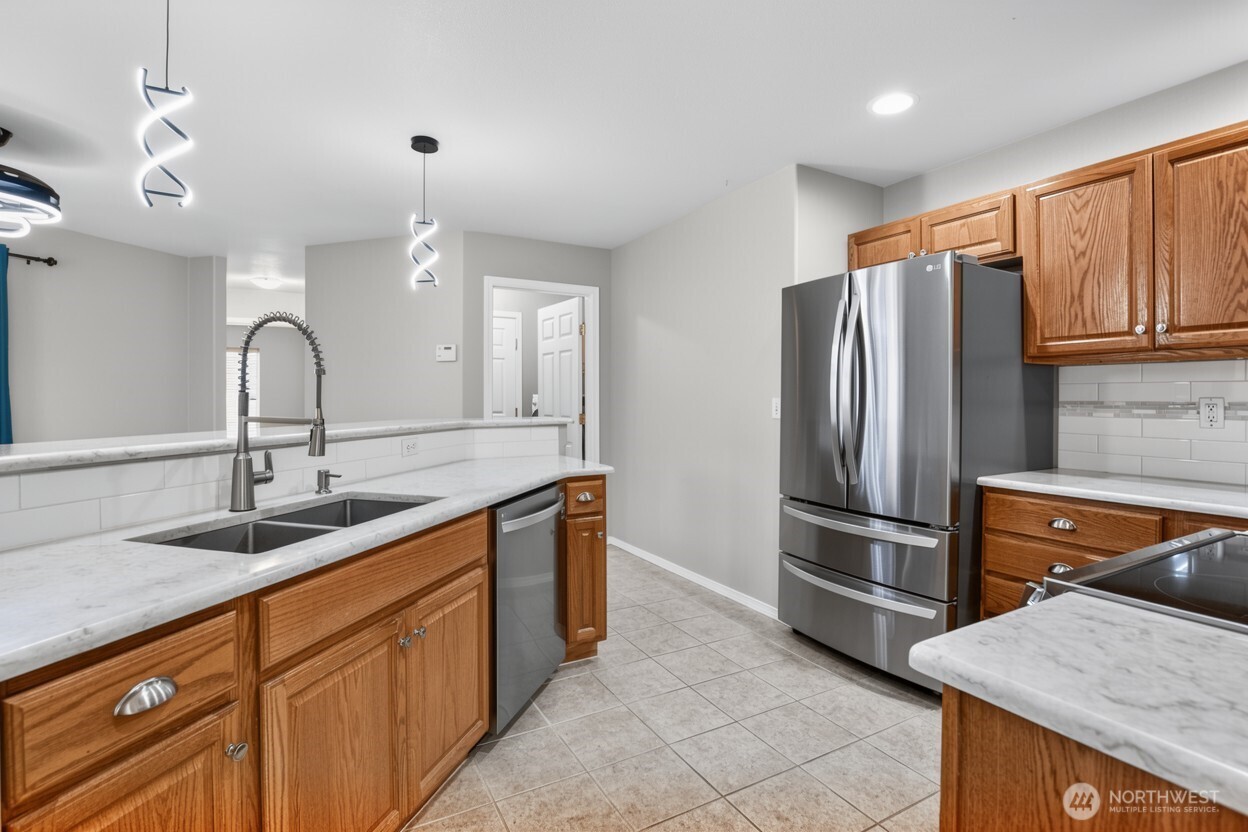 650 Skamokawa Court SE