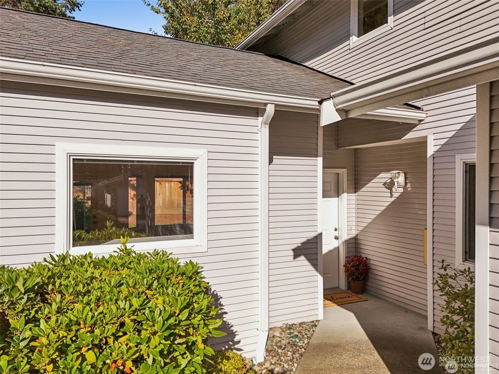 Photo of 217 112th Street SW #D103, Everett, WA 98204 (MLS # 2464884)