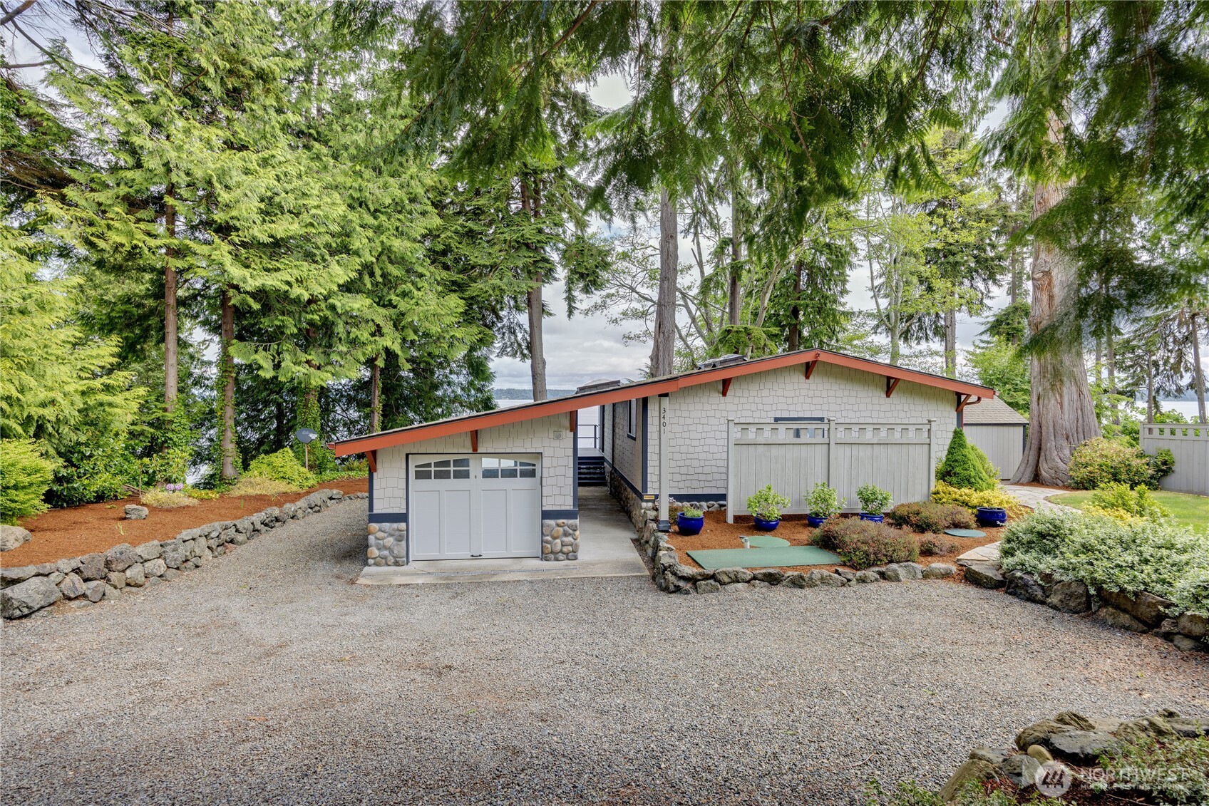 3401 Paradise Bay Road