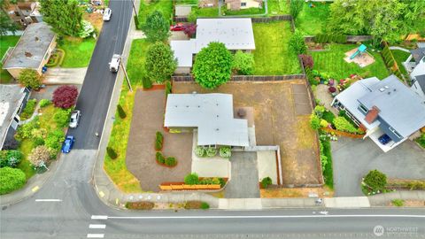 Photo of 1520 143rd Avenue SE #98007, Bellevue, WA 98007 (MLS # 2519142)