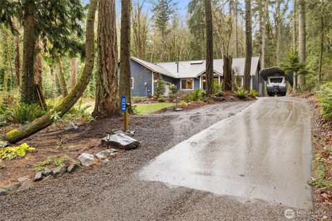 10278 NE Shore Drive Indianola WA 98342