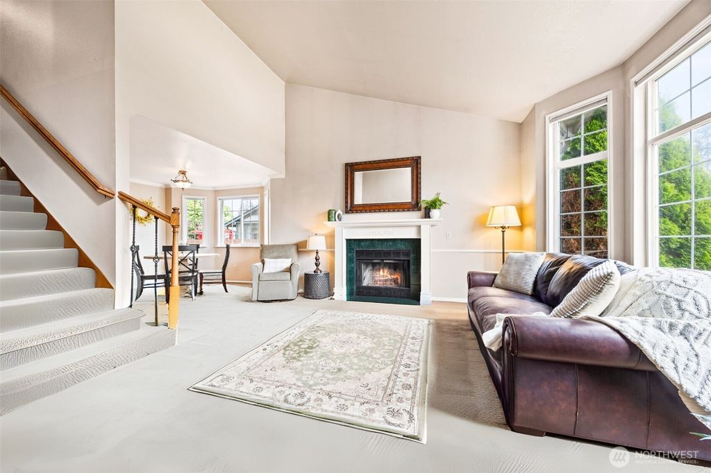 Photo of 21632 SE 238th Street, Maple Valley, WA 98038 (MLS # 2373147)