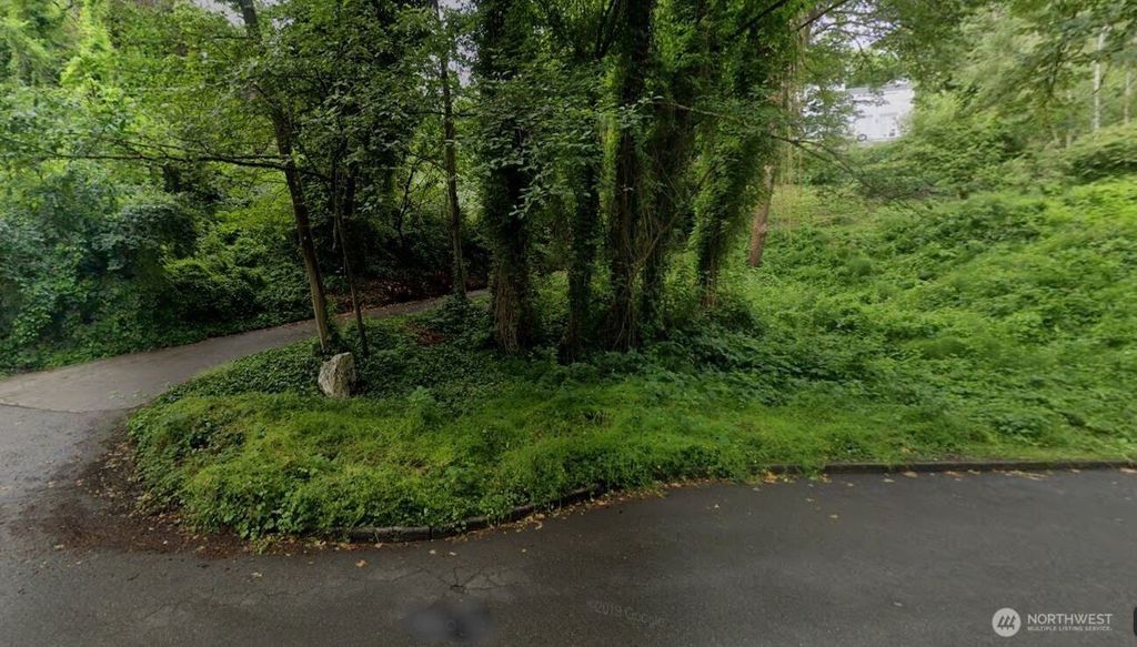 Photo of 0 E Interlaken Blvd, Seattle, WA 98112 (MLS # 2368318)