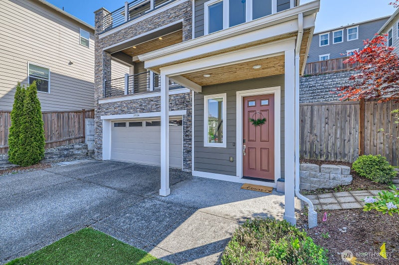 19524 81st Place NE