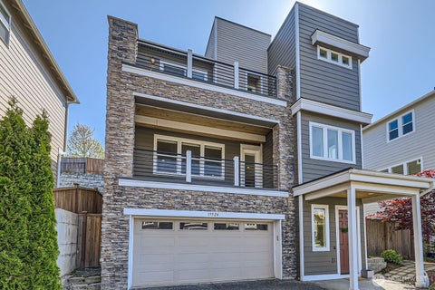 Photo of 19524 81st Place NE, Kenmore, WA 98028 (MLS # 2566843)