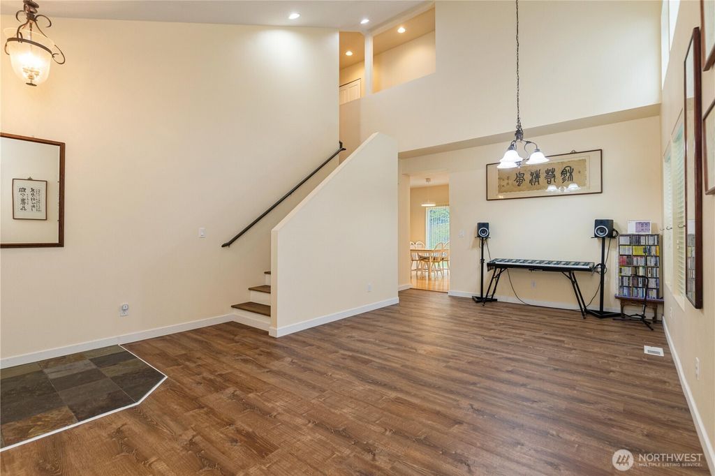 Photo of 28104 Maple Ridge Way SE, Maple Valley, WA 98038 (MLS # 2520177)