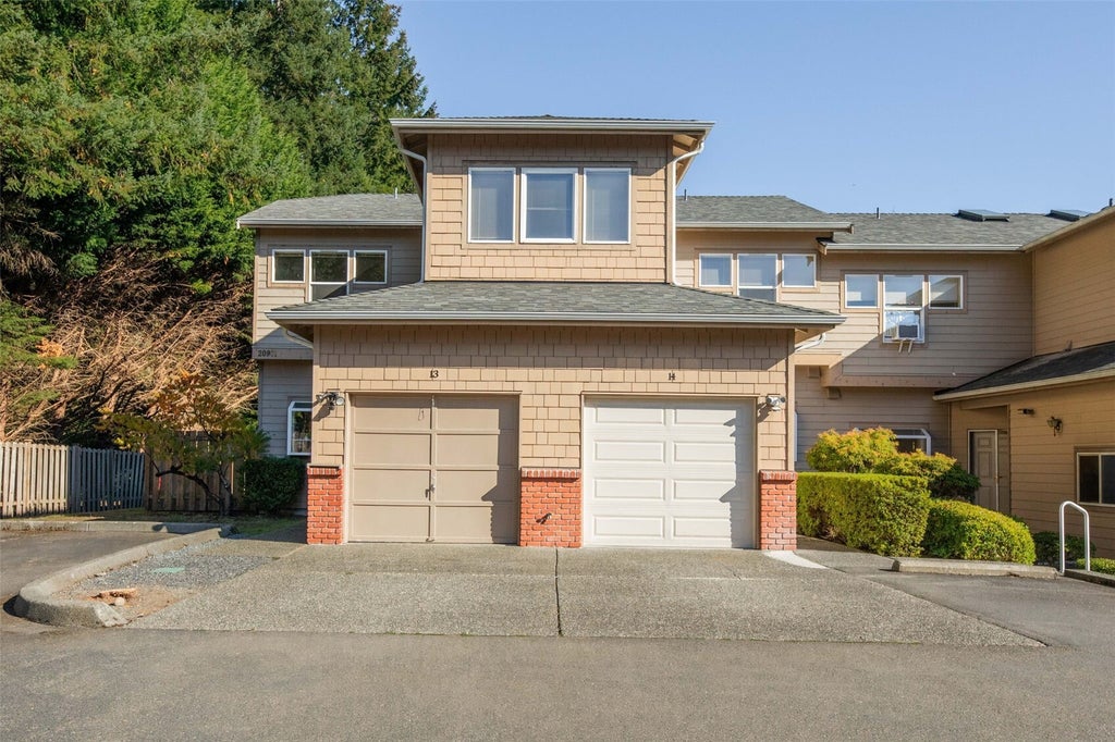 Photo of 20901 Cypress Way #13, Lynnwood, WA 98036 (MLS # 2594661)