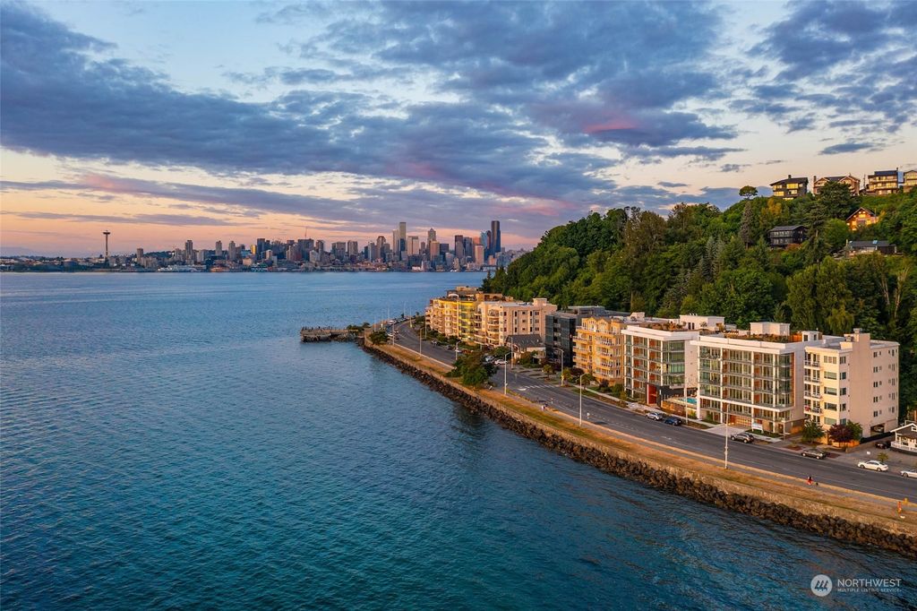 Photo of 1250 Alki Avenue SW #4G, Seattle, WA 98116 (MLS # 2331323)
