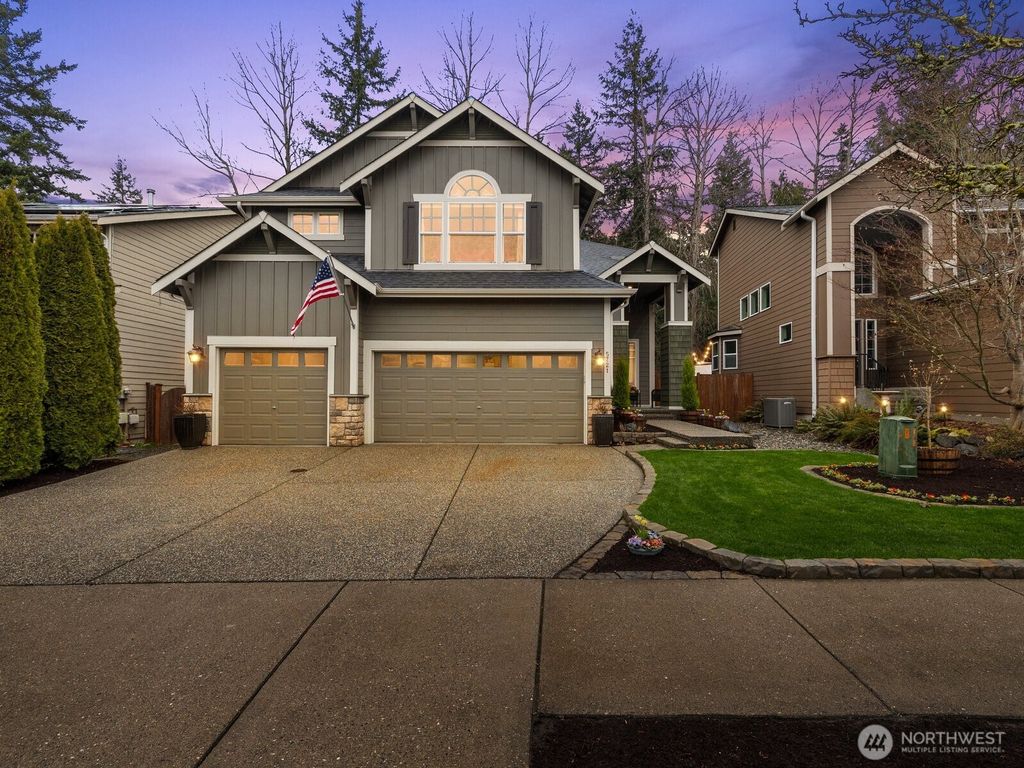 Photo of 5721 76th Avenue NE, Marysville, WA 98270 (MLS # 2481515)