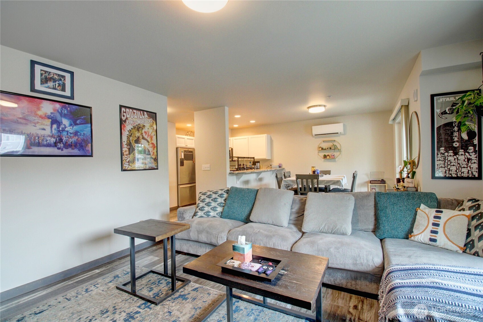1651 Mulberry Street E304