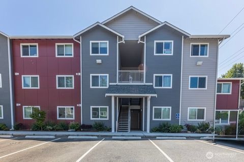 1651 Mulberry Street E304 Oak Harbor WA 98277