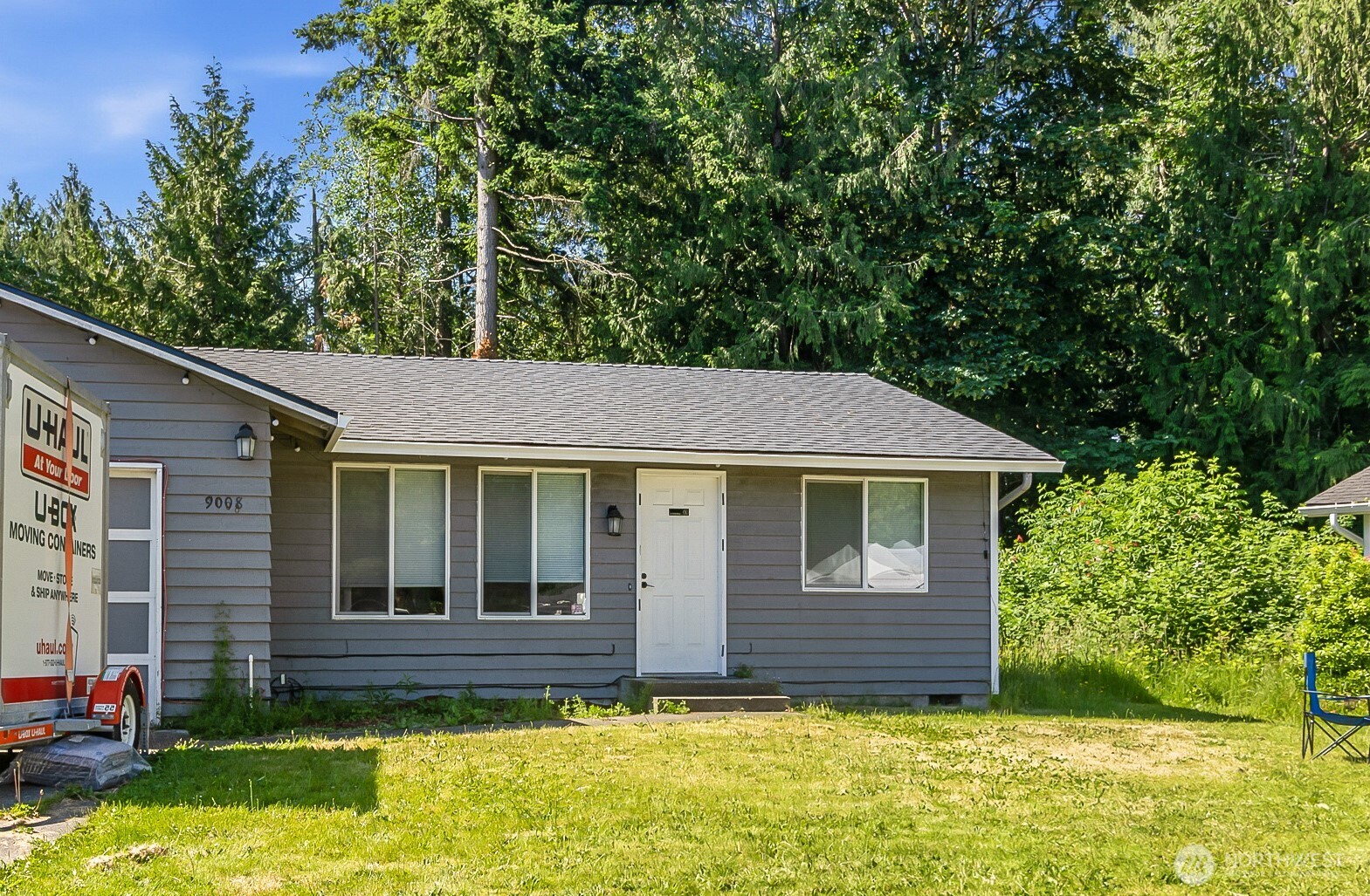9010 9th Place SE